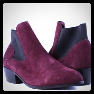 Steve Madden Womens Raeven Burgundy Ankle Boots!